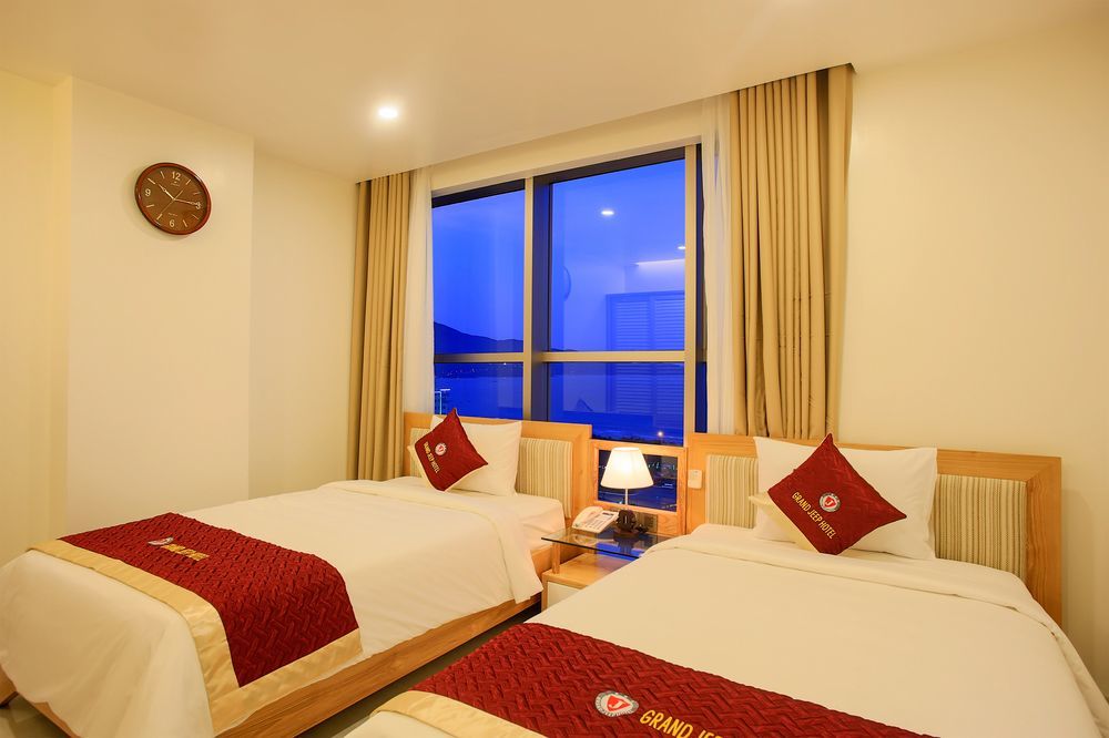 Grand Jeep Hotel Da Nang Eksteriør bilde